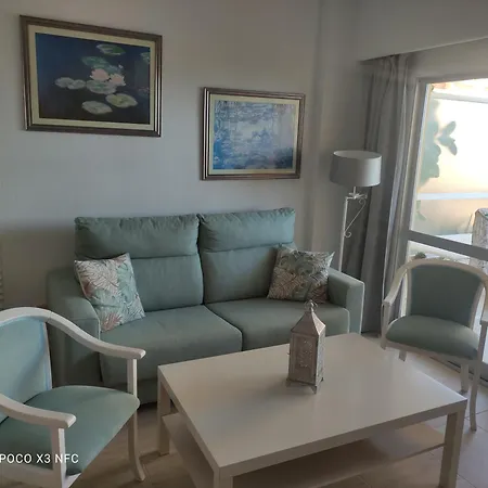 Pyrdeluxe Apartment *