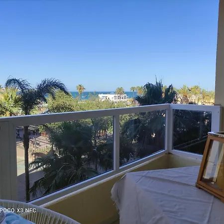 Pyrdeluxe Διαμέρισμα *