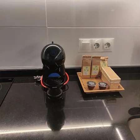 Pyrdeluxe アパート フエンヒロラ